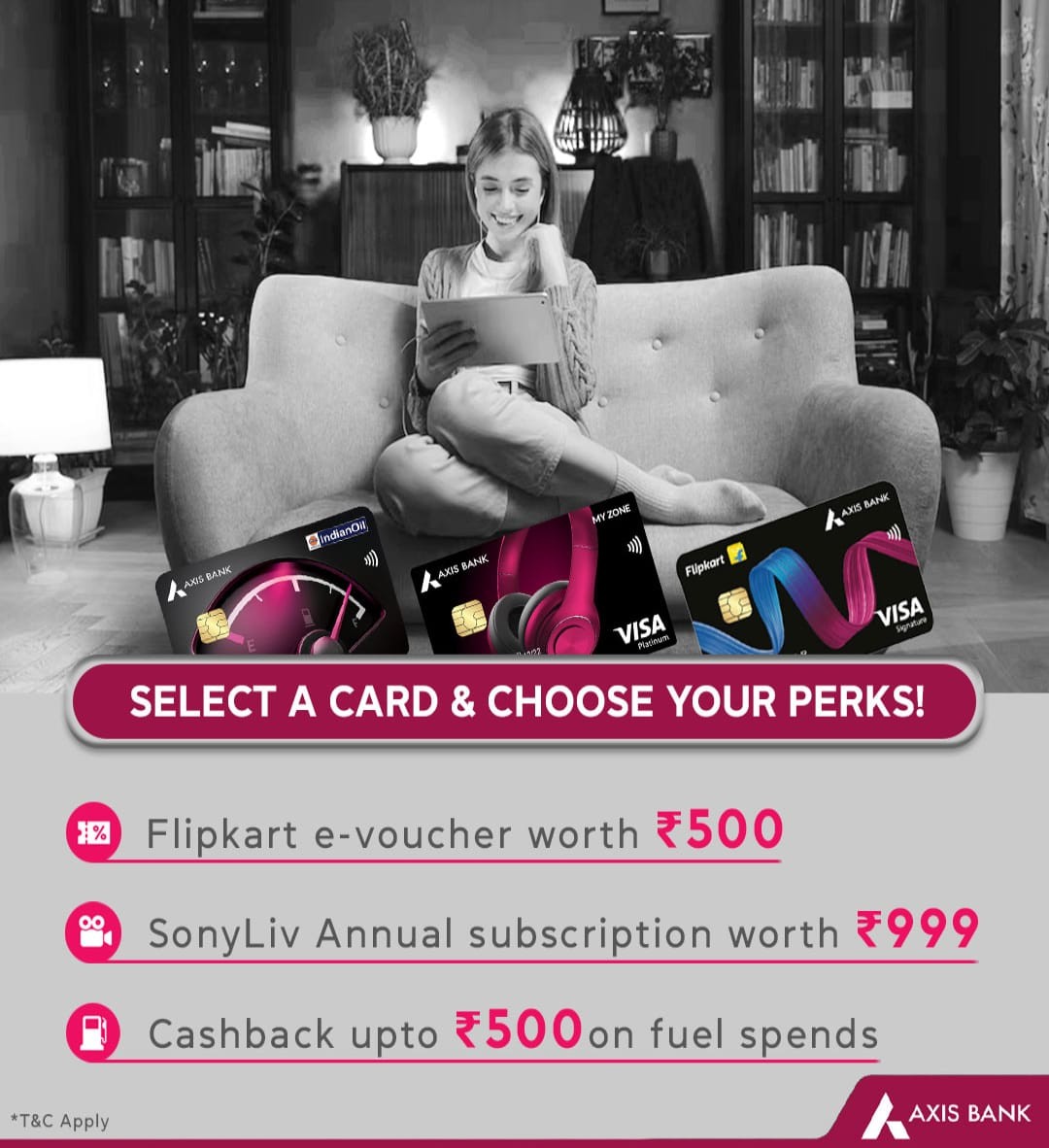 AXIS BANK CREDIT CARD Logo